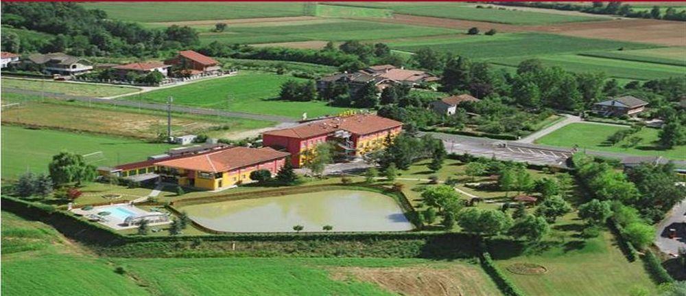 Lo Scoiattolo Piedmont Bike Hotel Pralormo Eksteriør bilde